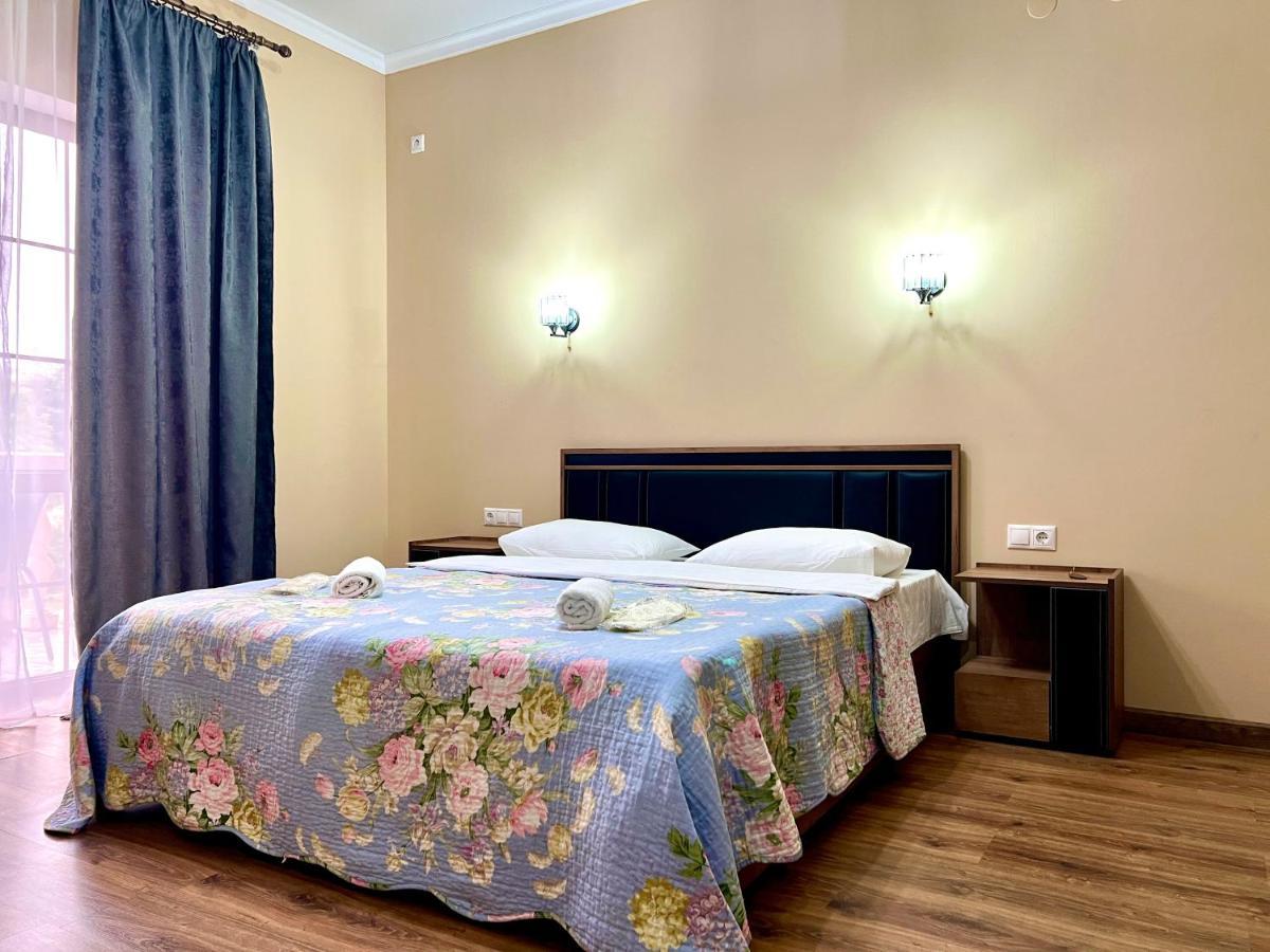 Hotel In Sukhum Sukhumi Luaran gambar